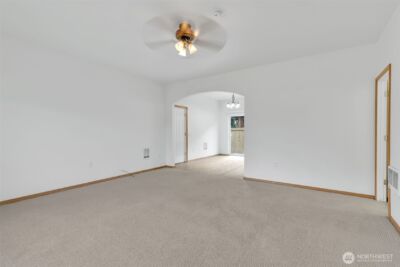 713 3rd Avenue S, Kent, WA 98032 - Photo 3