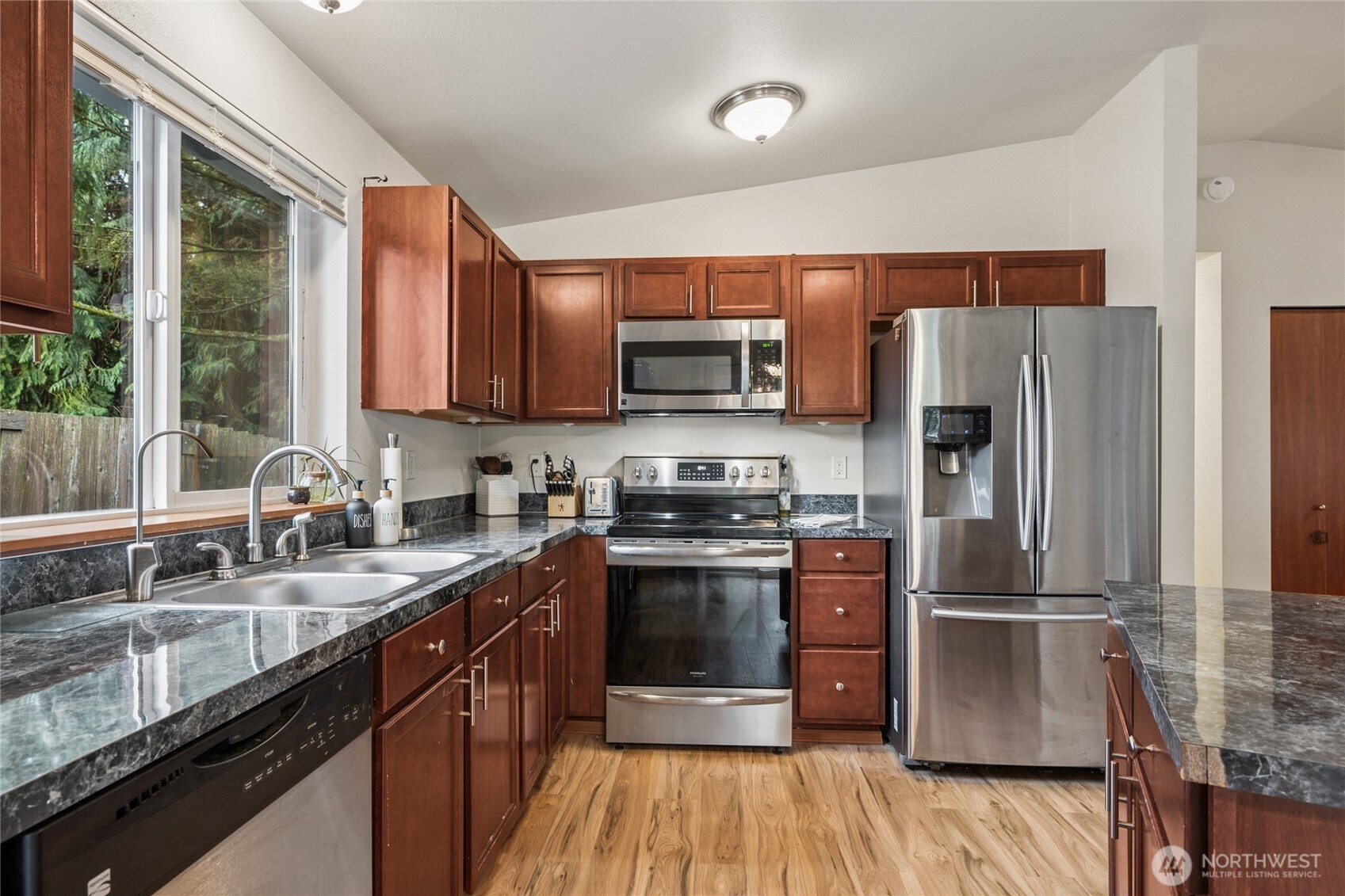 19901 119th Street E, Bonney Lake, WA 98391