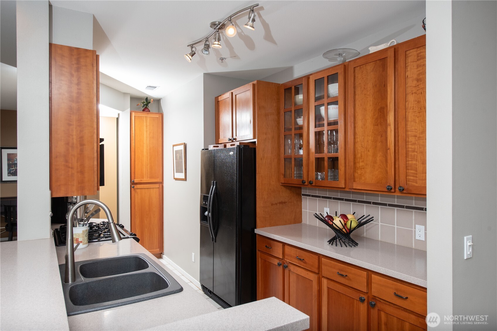 1950 Alaskan Way #227, Seattle, WA 98101