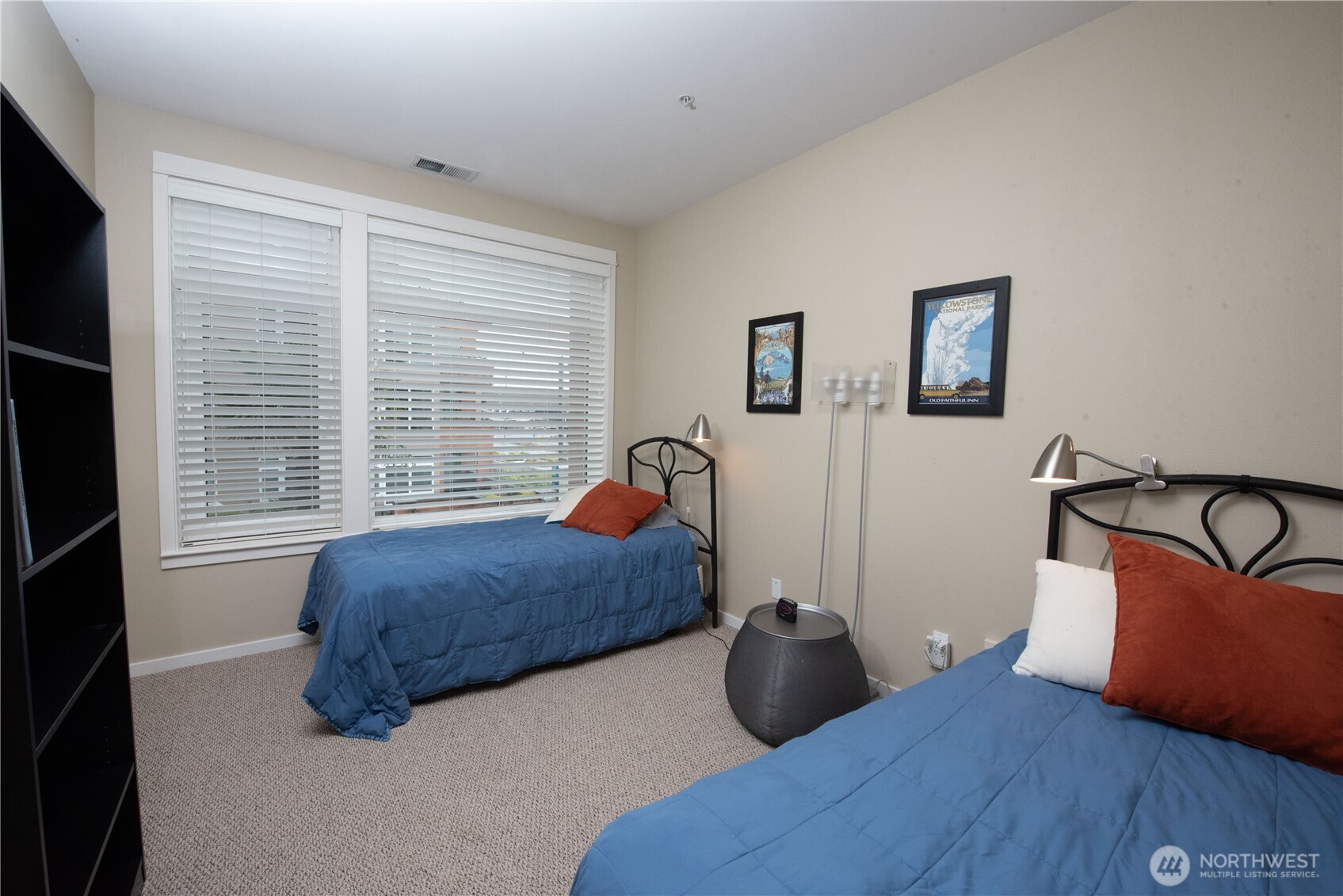 1950 Alaskan Way #227, Seattle, WA 98101