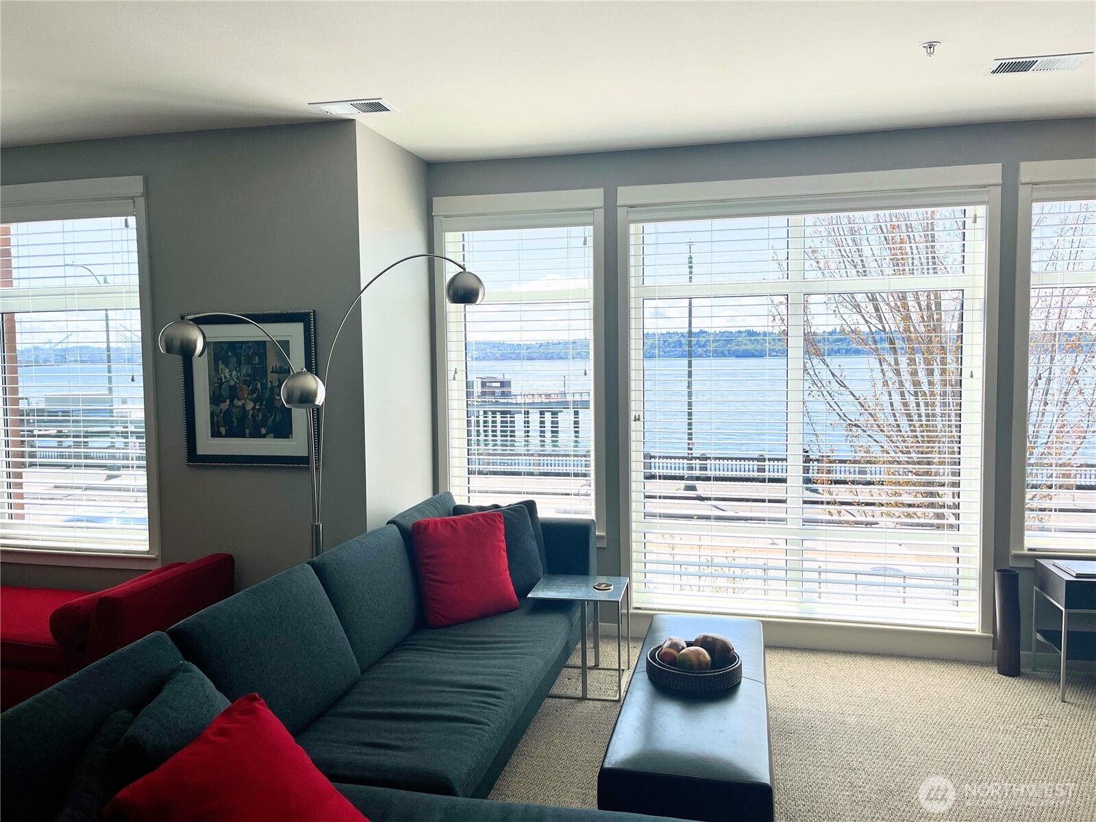1950 Alaskan Way #227, Seattle, WA 98101