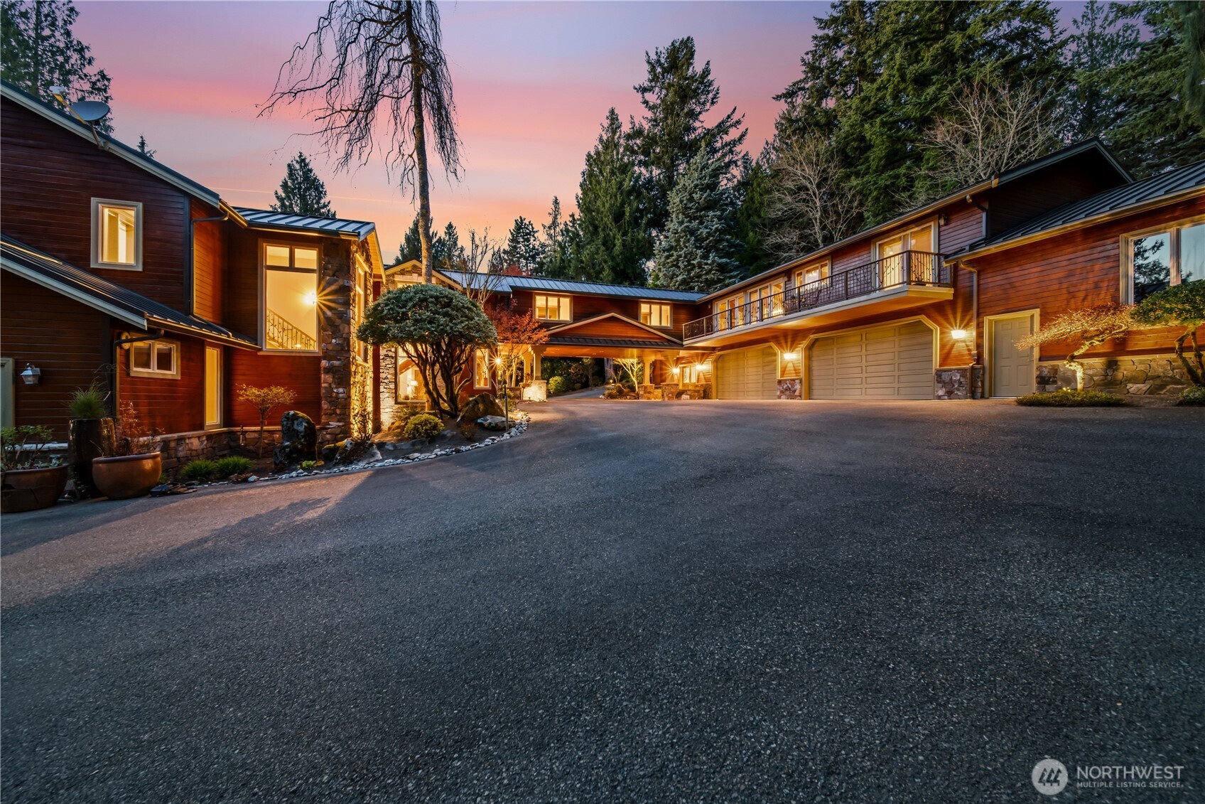 21102 Snag Island Drive E, Lake Tapps, WA 98391