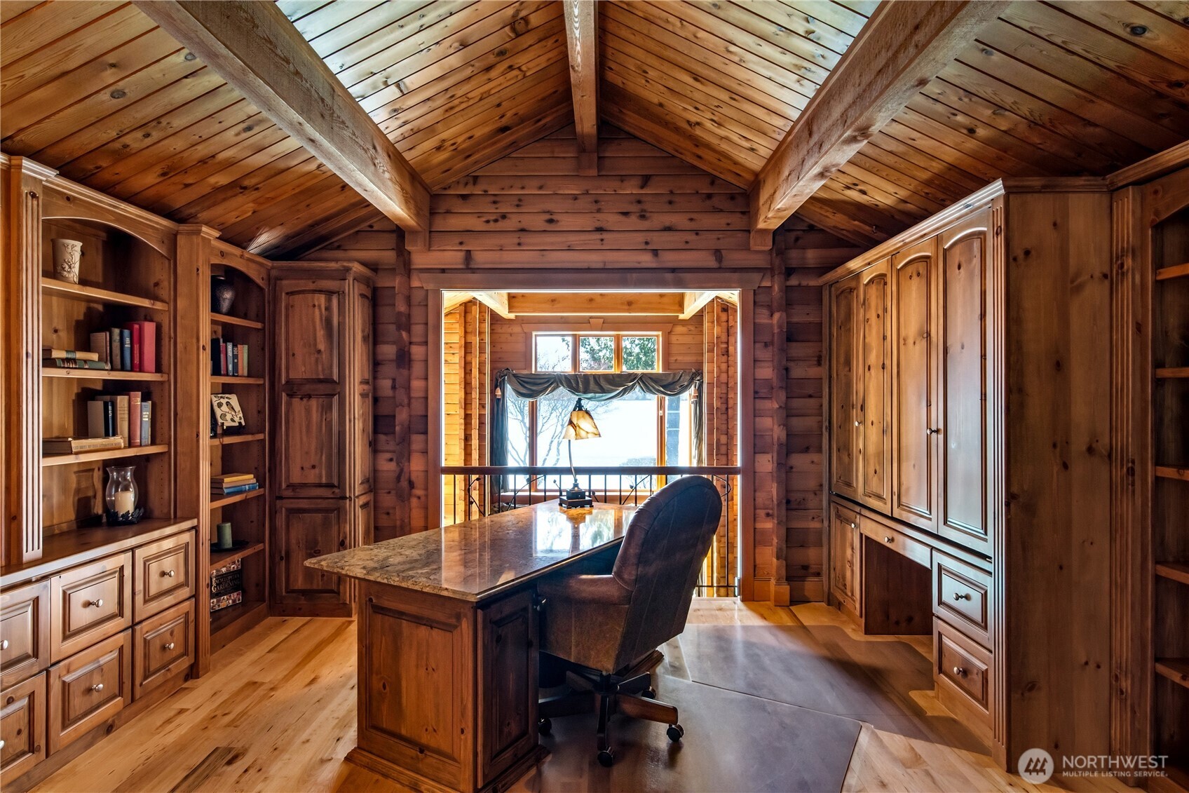 21102 Snag Island Drive E, Lake Tapps, WA 98391