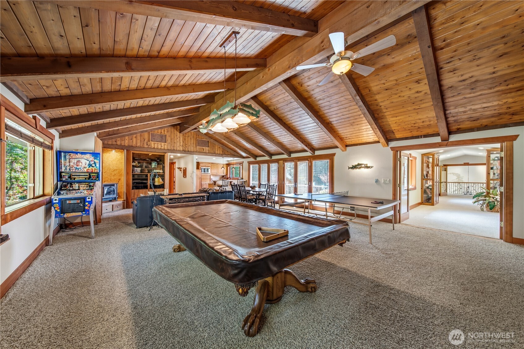 21102 Snag Island Drive E, Lake Tapps, WA 98391