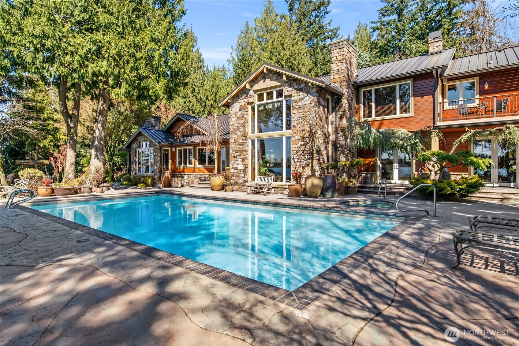 21102 Snag Island Drive E, Lake Tapps, WA 98391