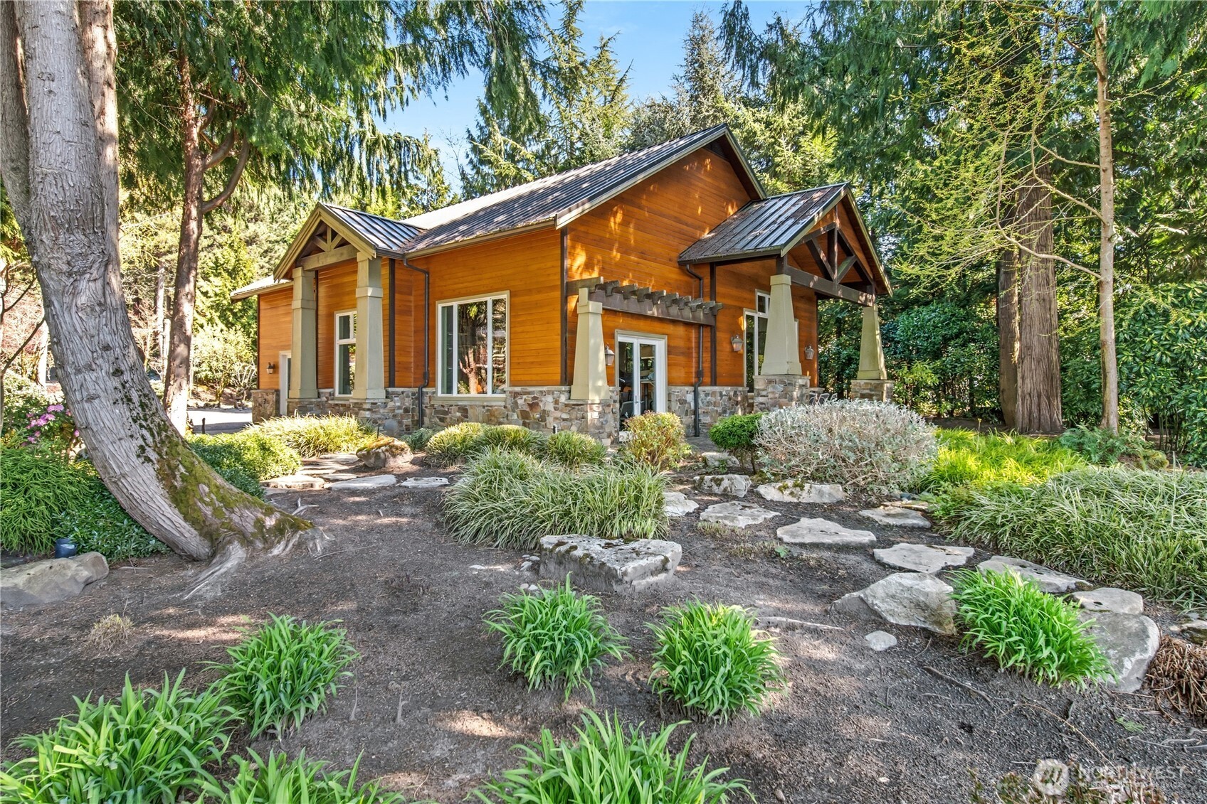 21102 Snag Island Drive E, Lake Tapps, WA 98391