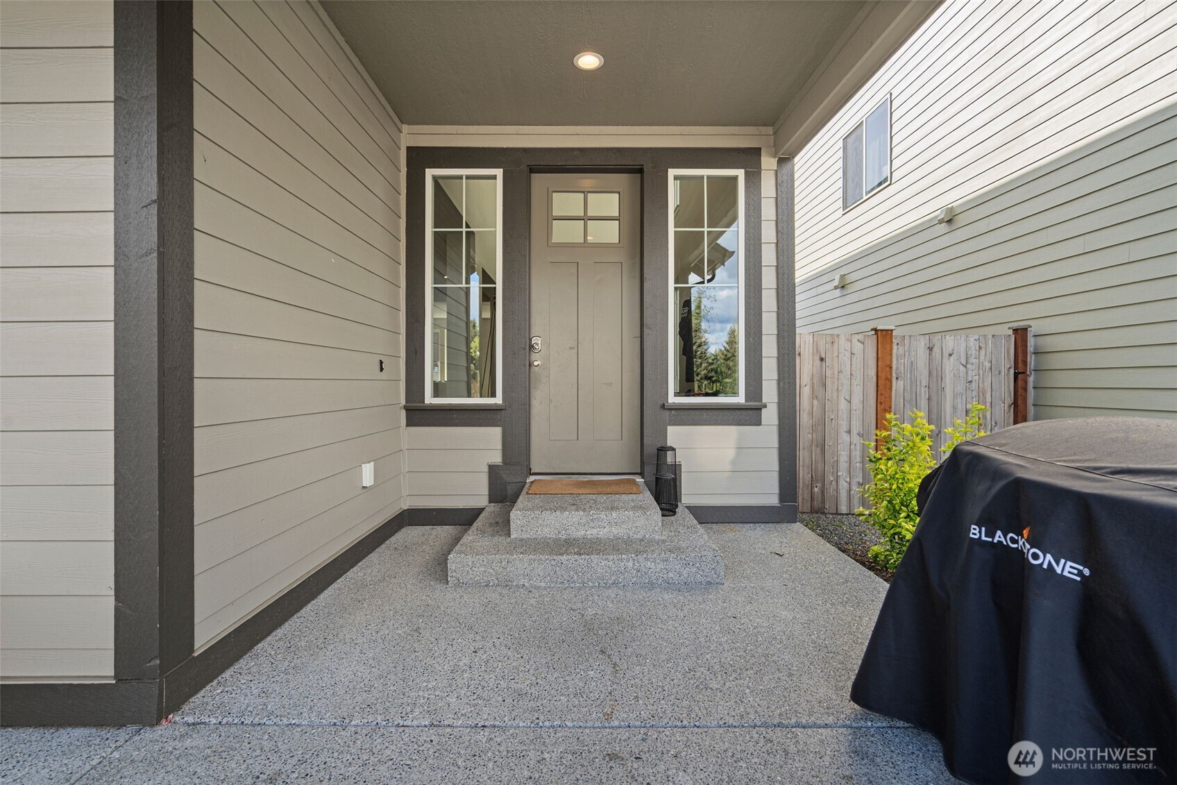 6653 Percy Lane SE, Tumwater, WA 98501