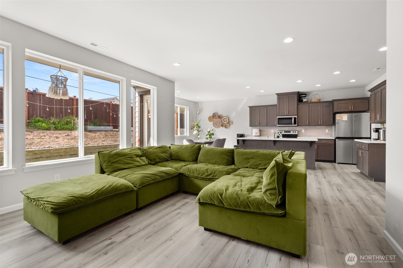 6653 Percy Lane SE, Tumwater, WA 98501