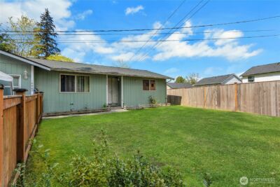 10002 10004 Barnes Lane S, Tacoma, WA 98444 - Photo 5