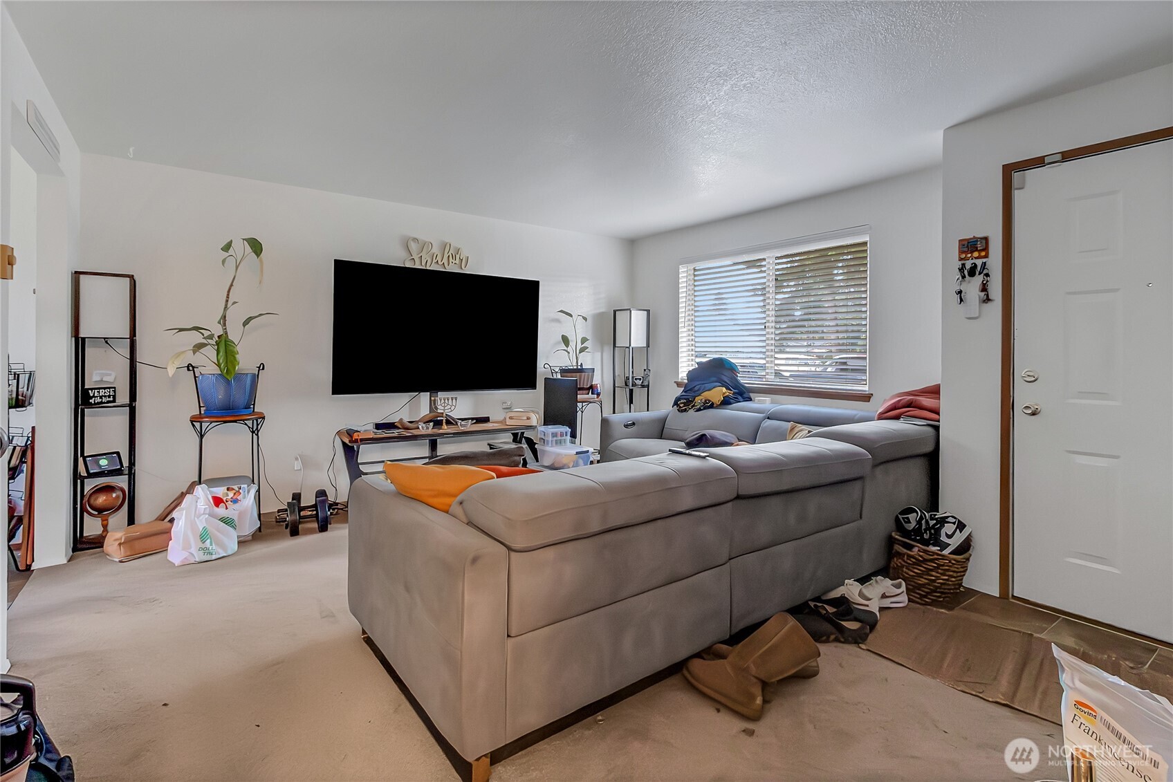 10002 10004 Barnes Lane S, Tacoma, WA 98444
