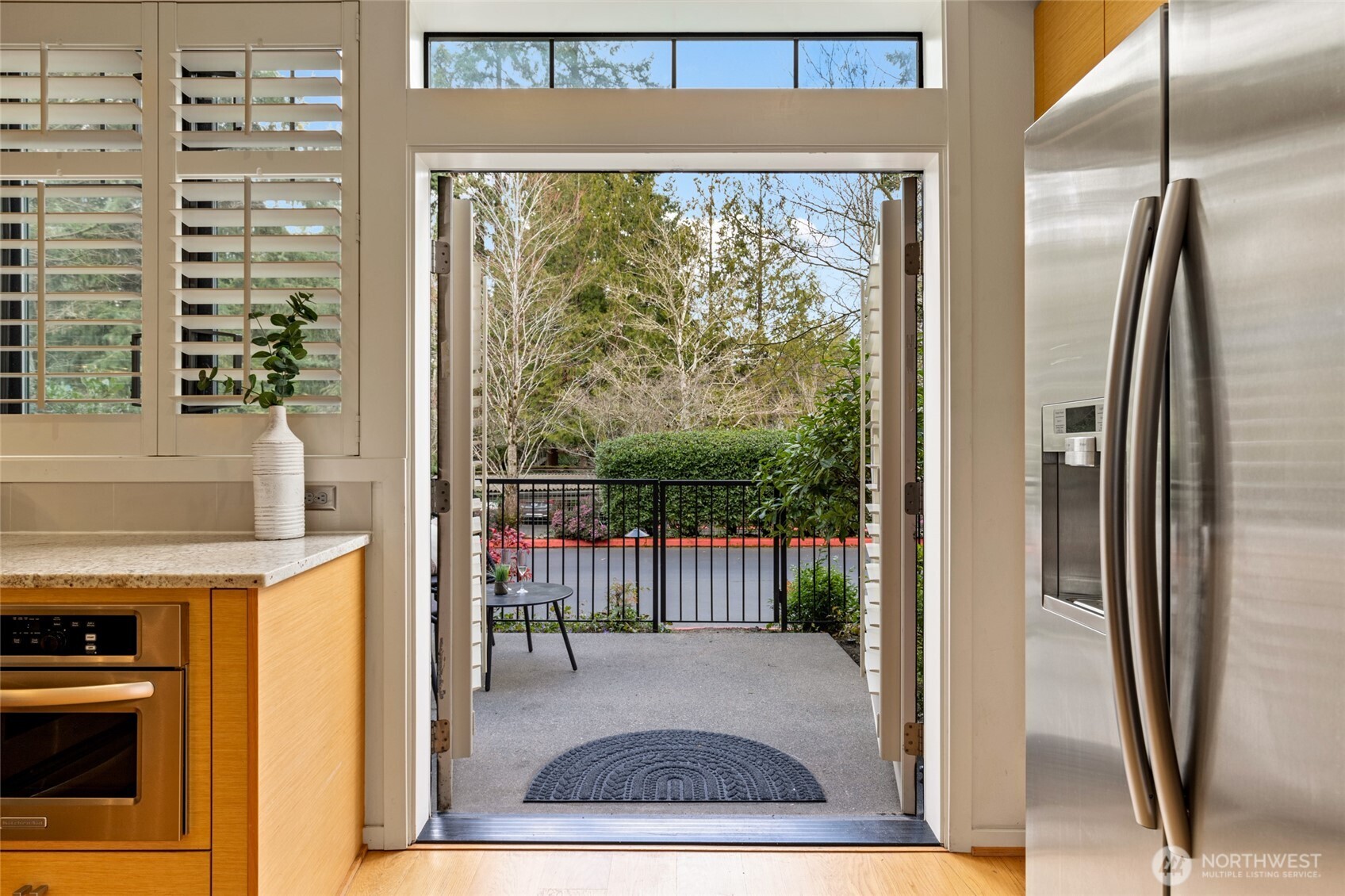 10595 NE 12th Place #102, Bellevue, WA 98004