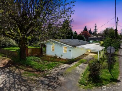 931 L Street , Centralia, WA 98531