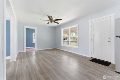 931 L Street , Centralia, WA 98531 - Photo 2