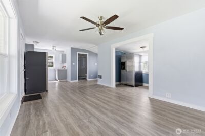 931 L Street , Centralia, WA 98531 - Photo 5