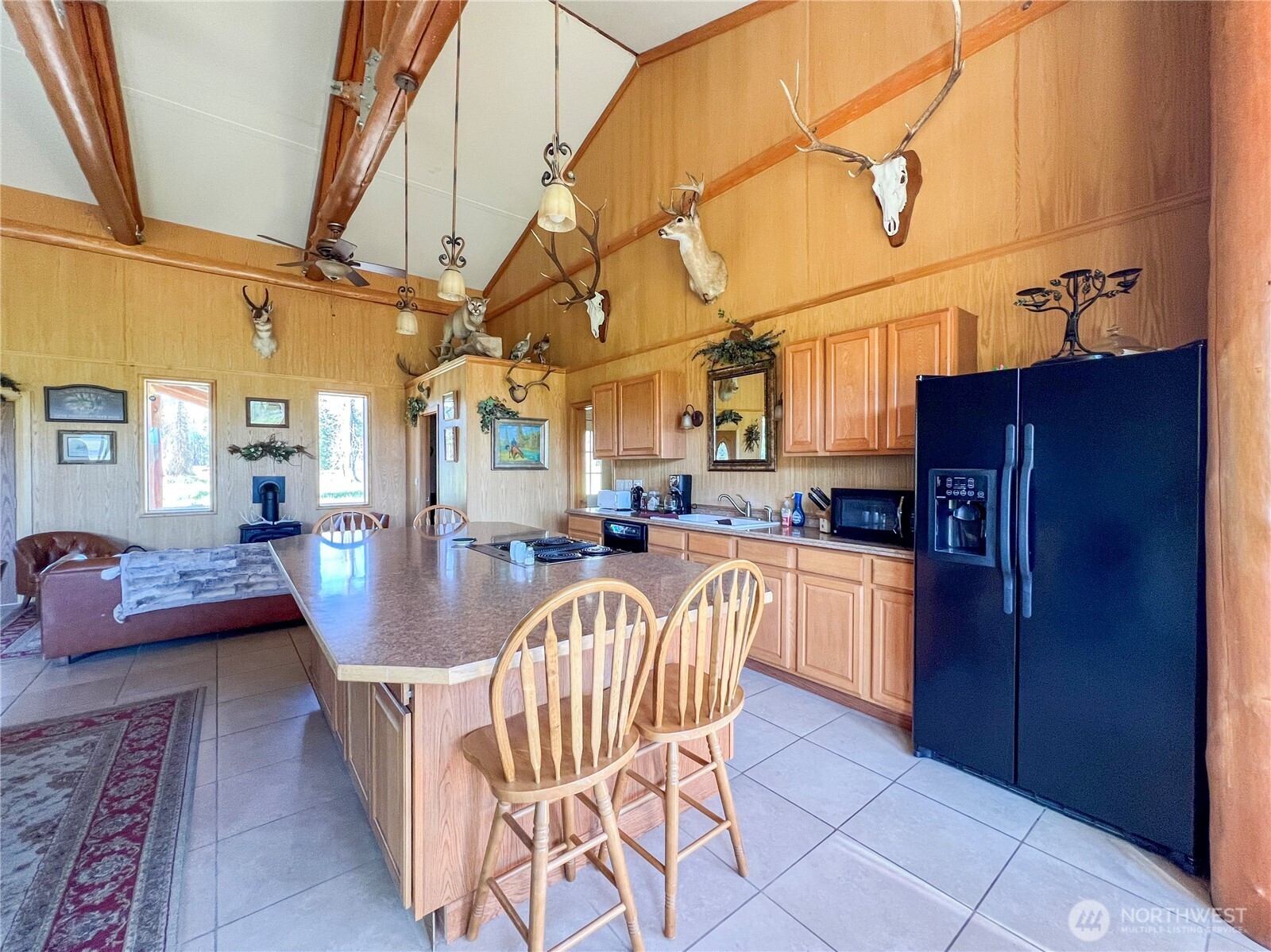 333 Bonaparte Lake Road , Tonasket, WA 98859