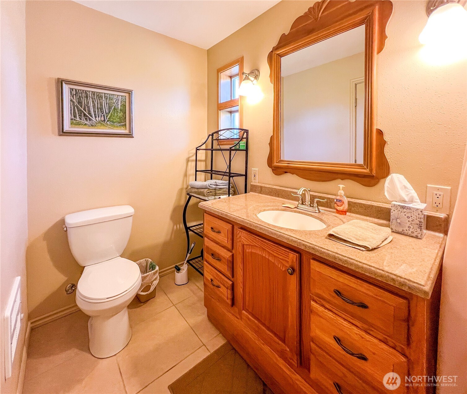333 Bonaparte Lake Road , Tonasket, WA 98859