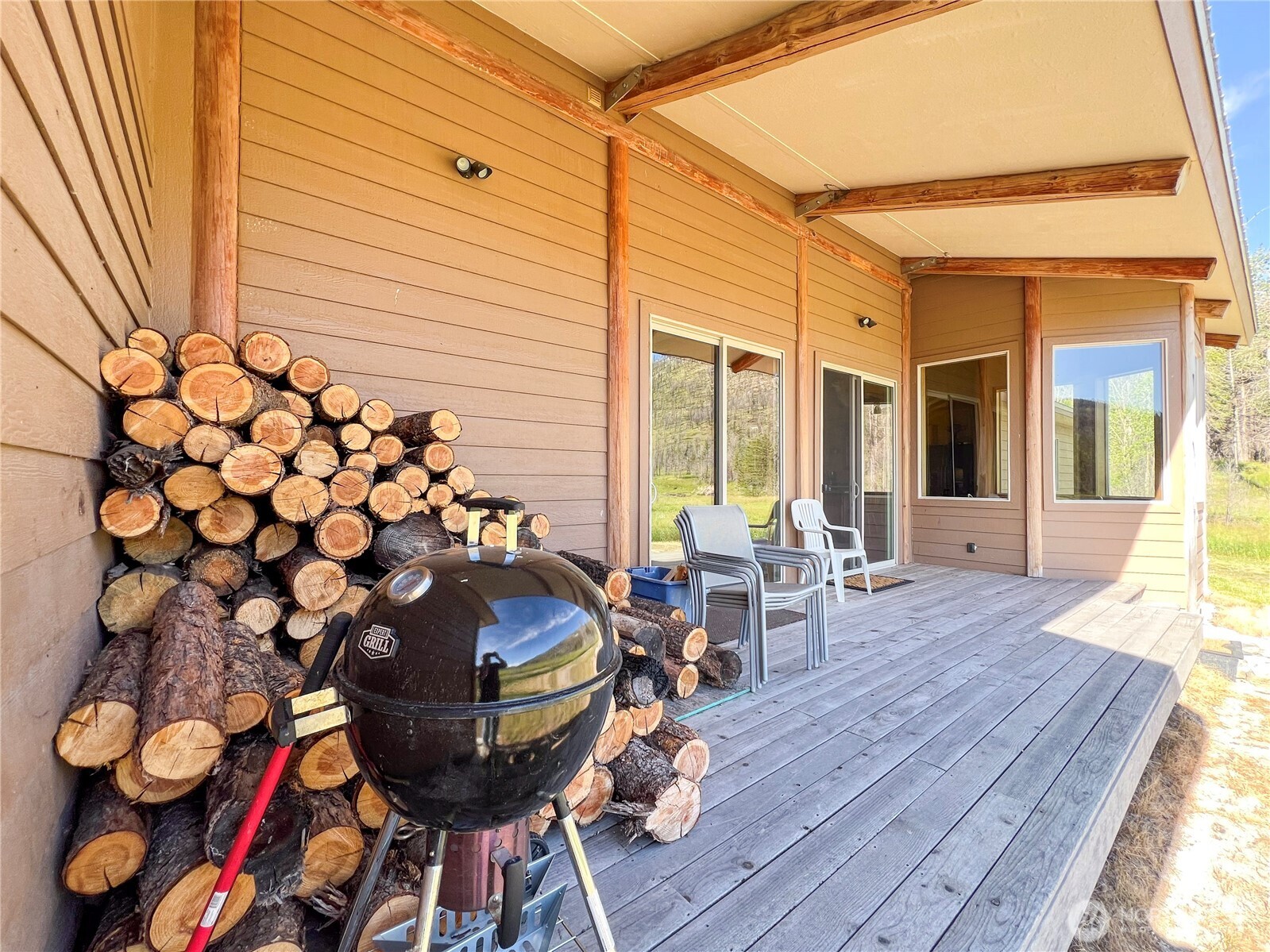 333 Bonaparte Lake Road , Tonasket, WA 98859