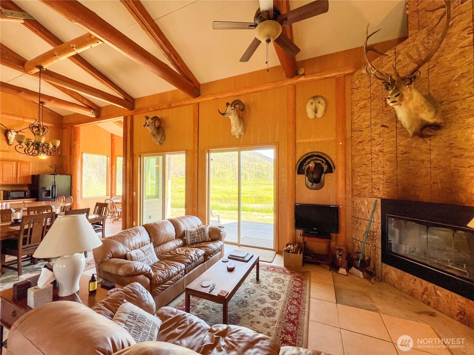333 Bonaparte Lake Road , Tonasket, WA 98859