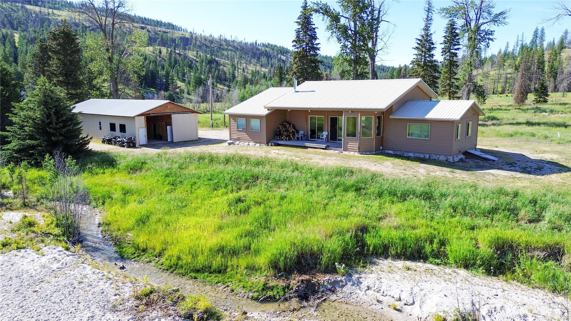 333 Bonaparte Lake Road , Tonasket, WA 98859