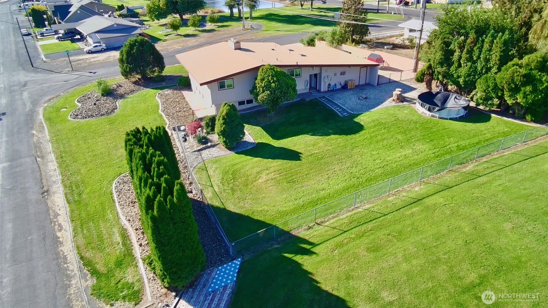 840 Braeburn Place NW, Soap Lake, WA 98851