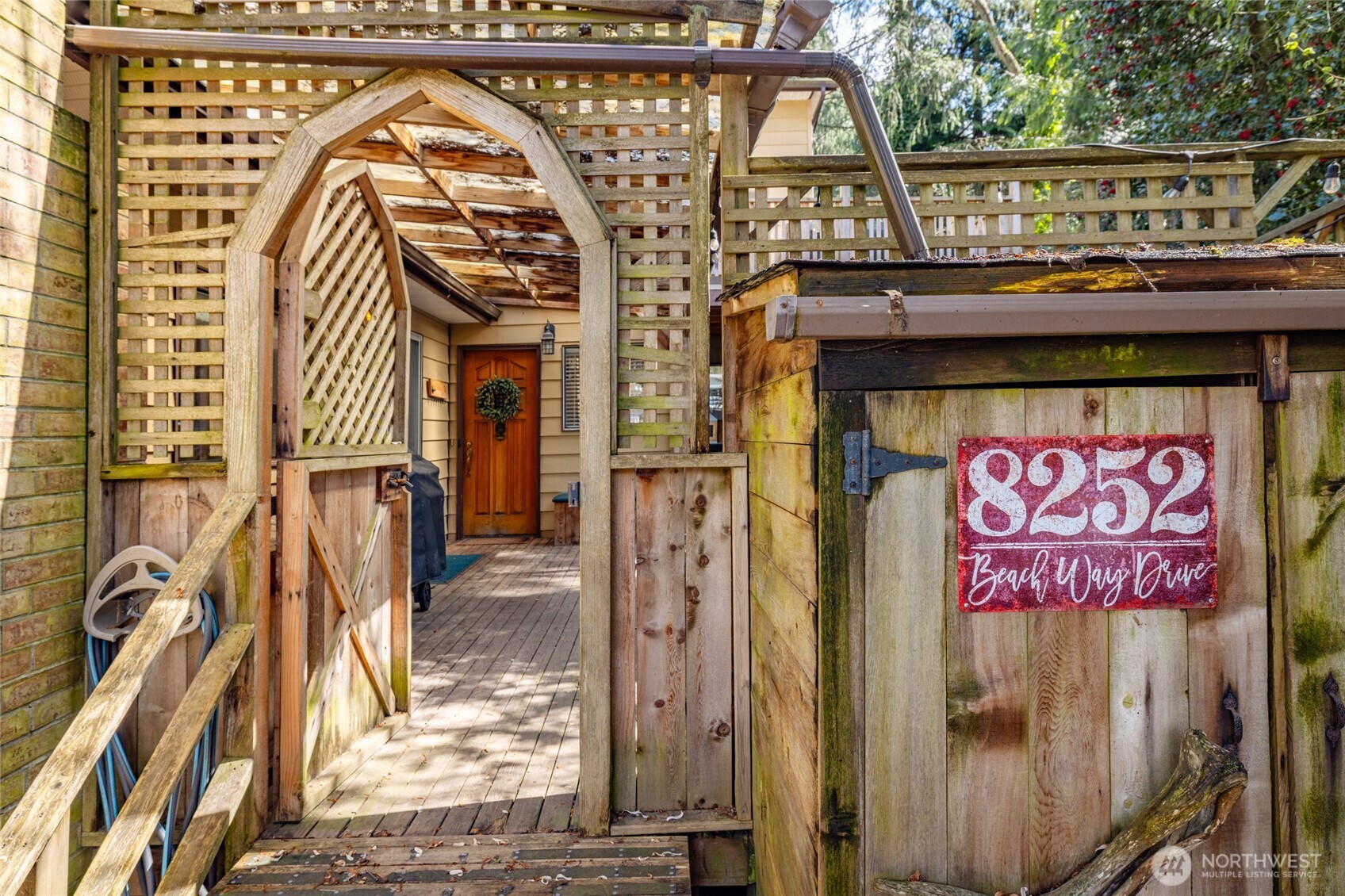 8252 Beach Way Drive , Blaine, WA 98230