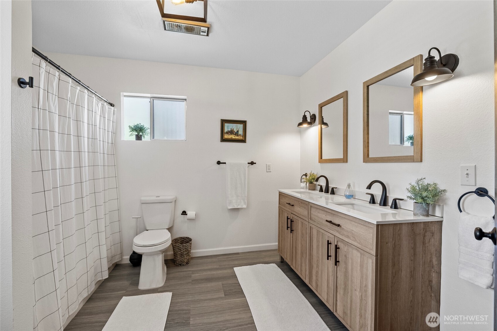 8252 Beach Way Drive , Blaine, WA 98230