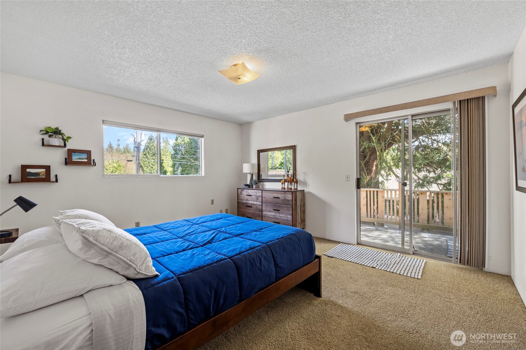 8252 Beach Way Drive , Blaine, WA 98230