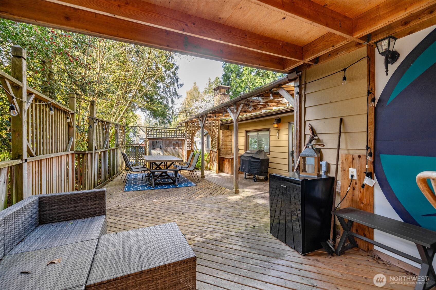 8252 Beach Way Drive , Blaine, WA 98230