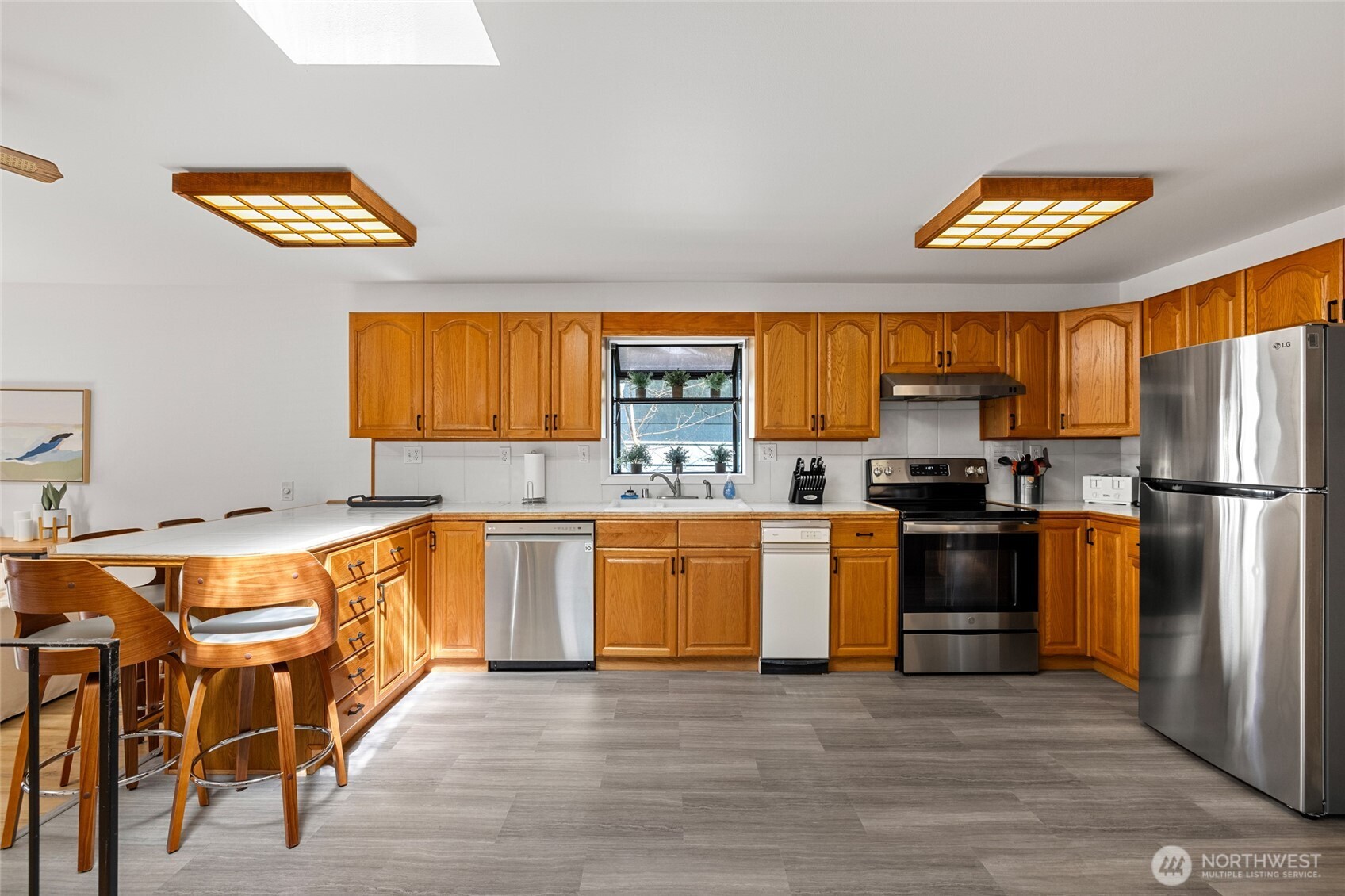 8252 Beach Way Drive , Blaine, WA 98230