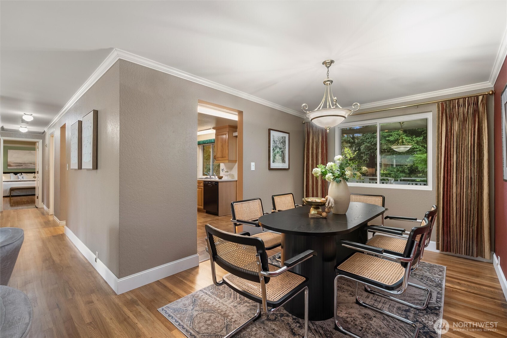 1036 146th Avenue SE, Bellevue, WA 98007