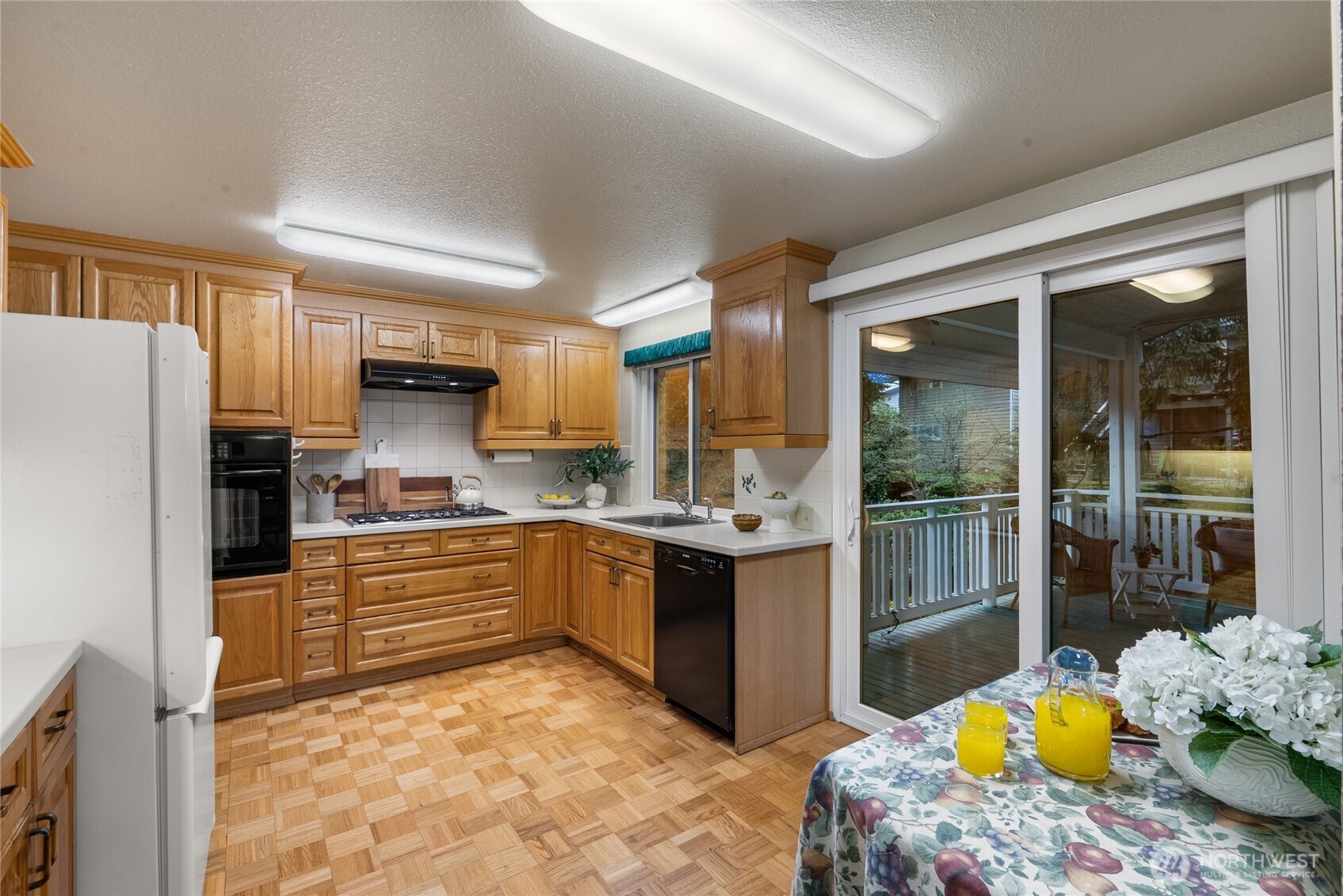 1036 146th Avenue SE, Bellevue, WA 98007