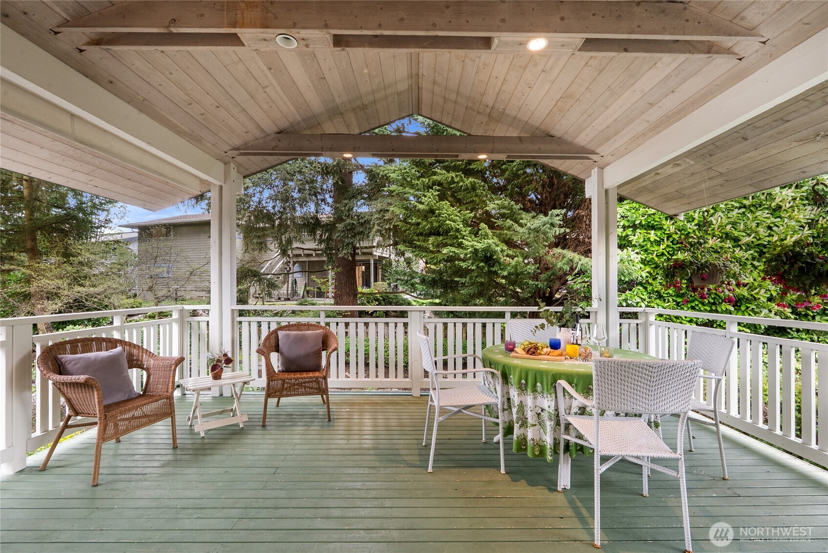 1036 146th Avenue SE, Bellevue, WA 98007