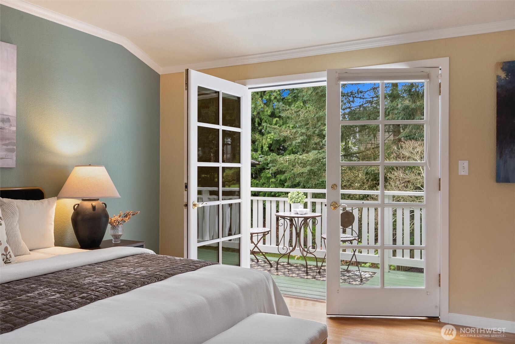 1036 146th Avenue SE, Bellevue, WA 98007