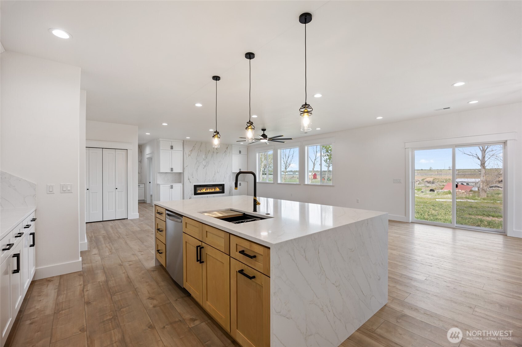2394 Hunter Street , Ephrata, WA 98823
