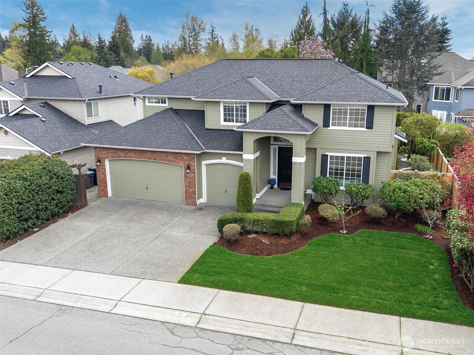3928 208th Place SE, Bothell, WA 98021