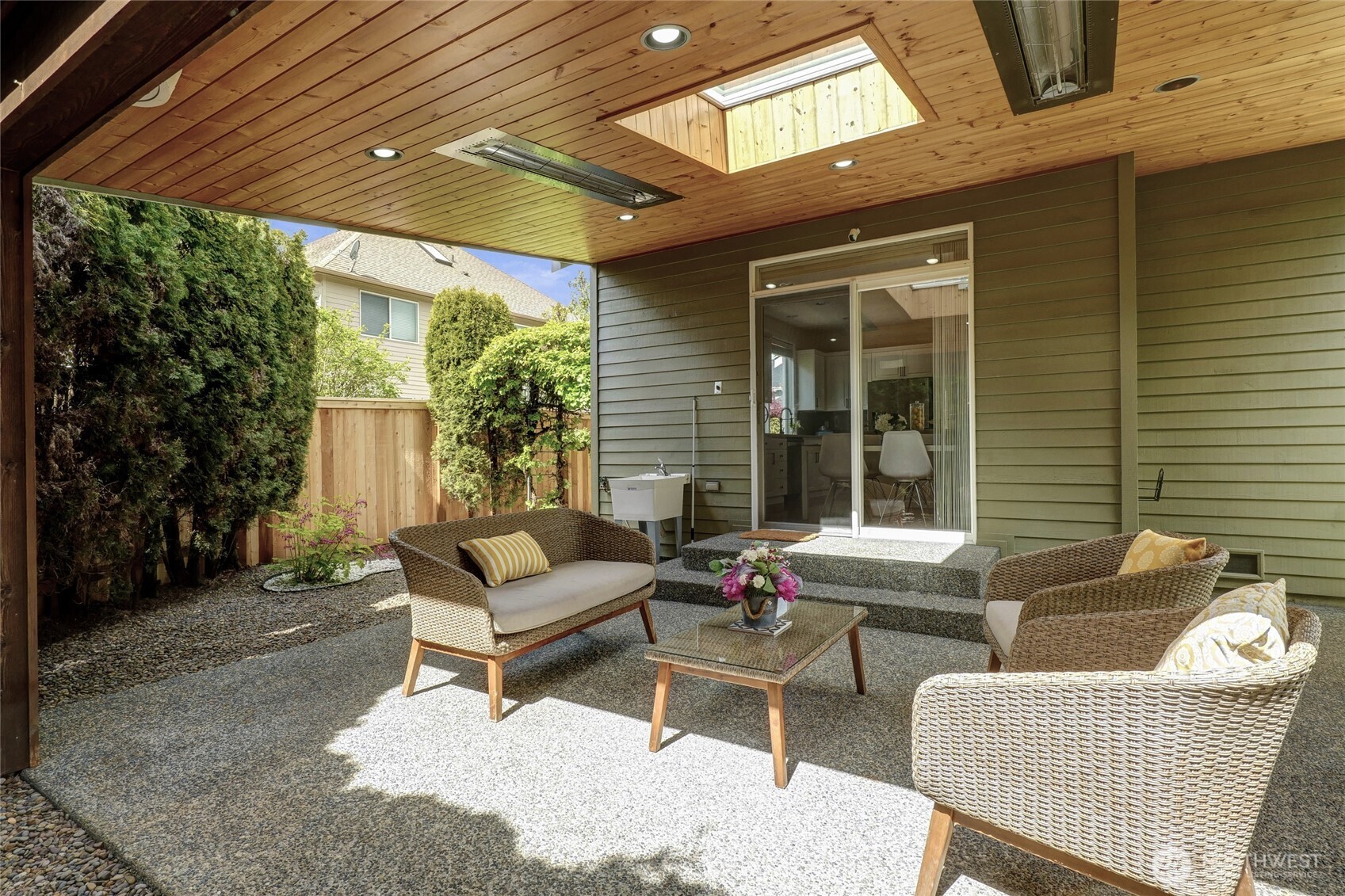 3928 208th Place SE, Bothell, WA 98021