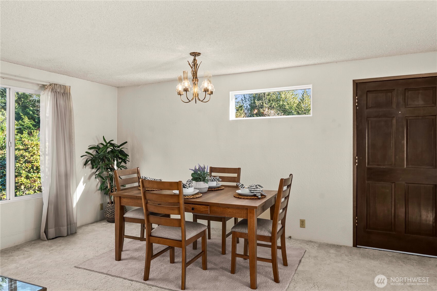 5816 218th Avenue E, Lake Tapps, WA 98391