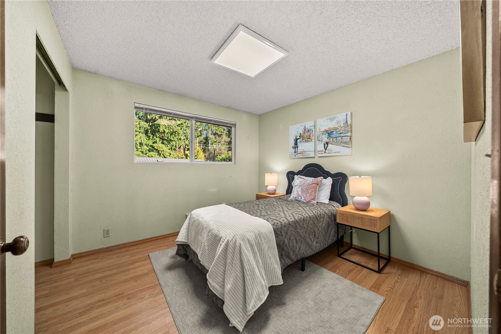 5816 218th Avenue E, Lake Tapps, WA 98391