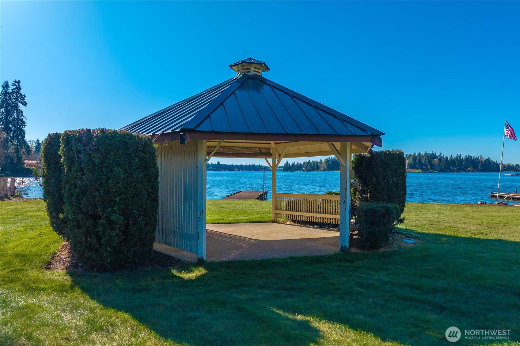 5816 218th Avenue E, Lake Tapps, WA 98391