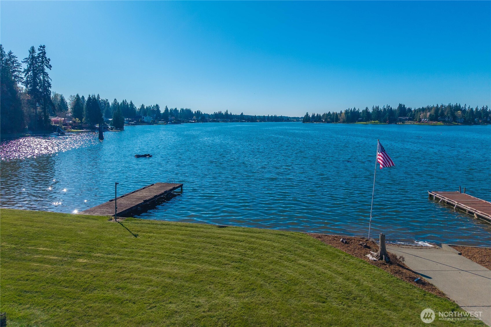 5816 218th Avenue E, Lake Tapps, WA 98391
