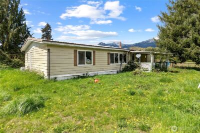 302 State Route 131 , Randle, WA 98377