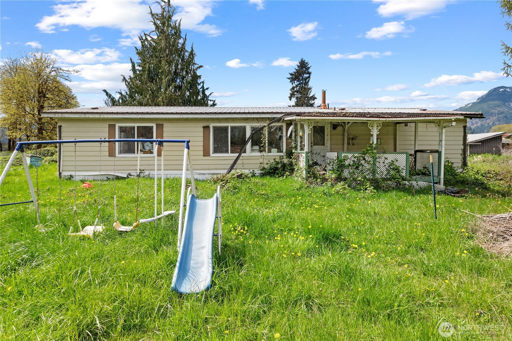 302 State Route 131 , Randle, WA 98377