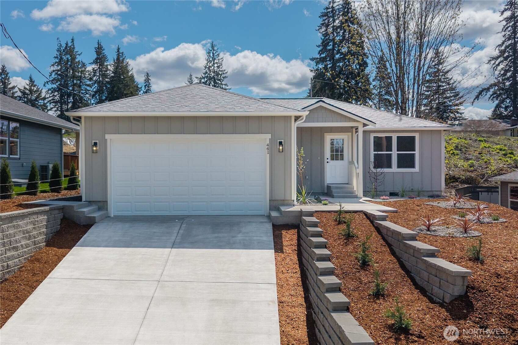 441 Chestnut Street , Shelton, WA 98584