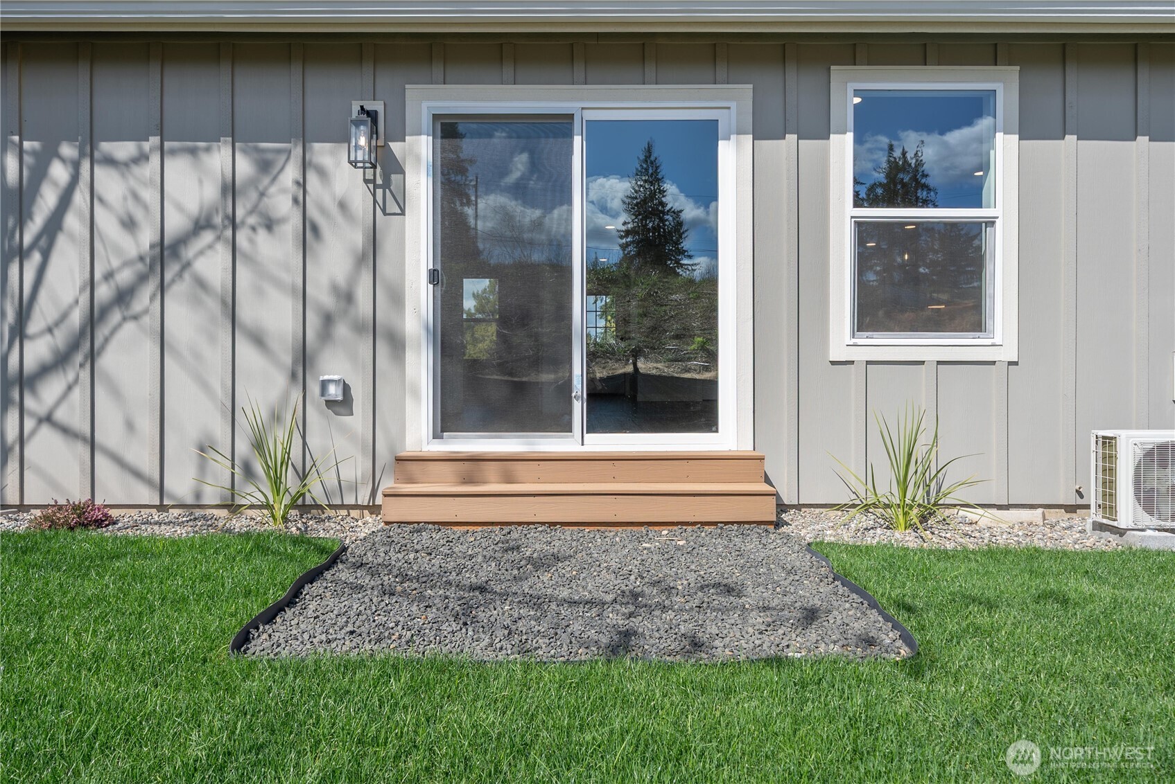 441 Chestnut Street , Shelton, WA 98584