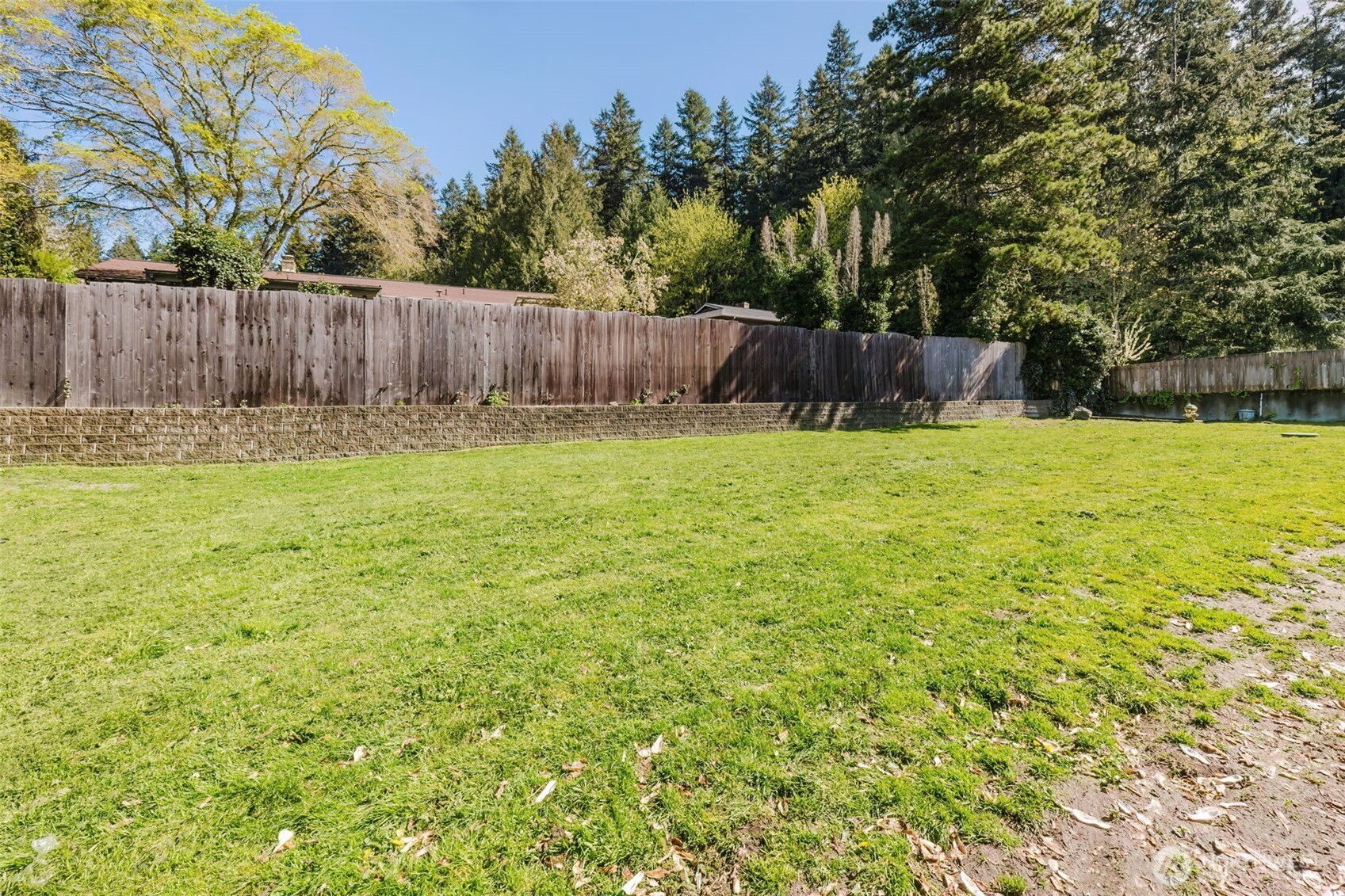 3018 NE Rozewood Drive NE, Bremerton, WA 98310