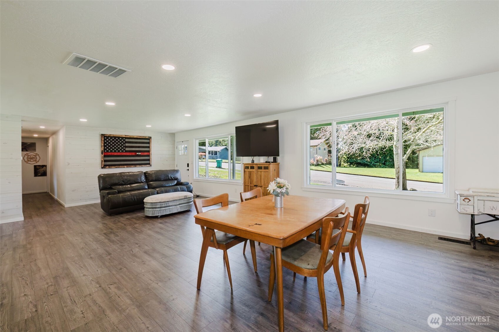 3018 NE Rozewood Drive NE, Bremerton, WA 98310
