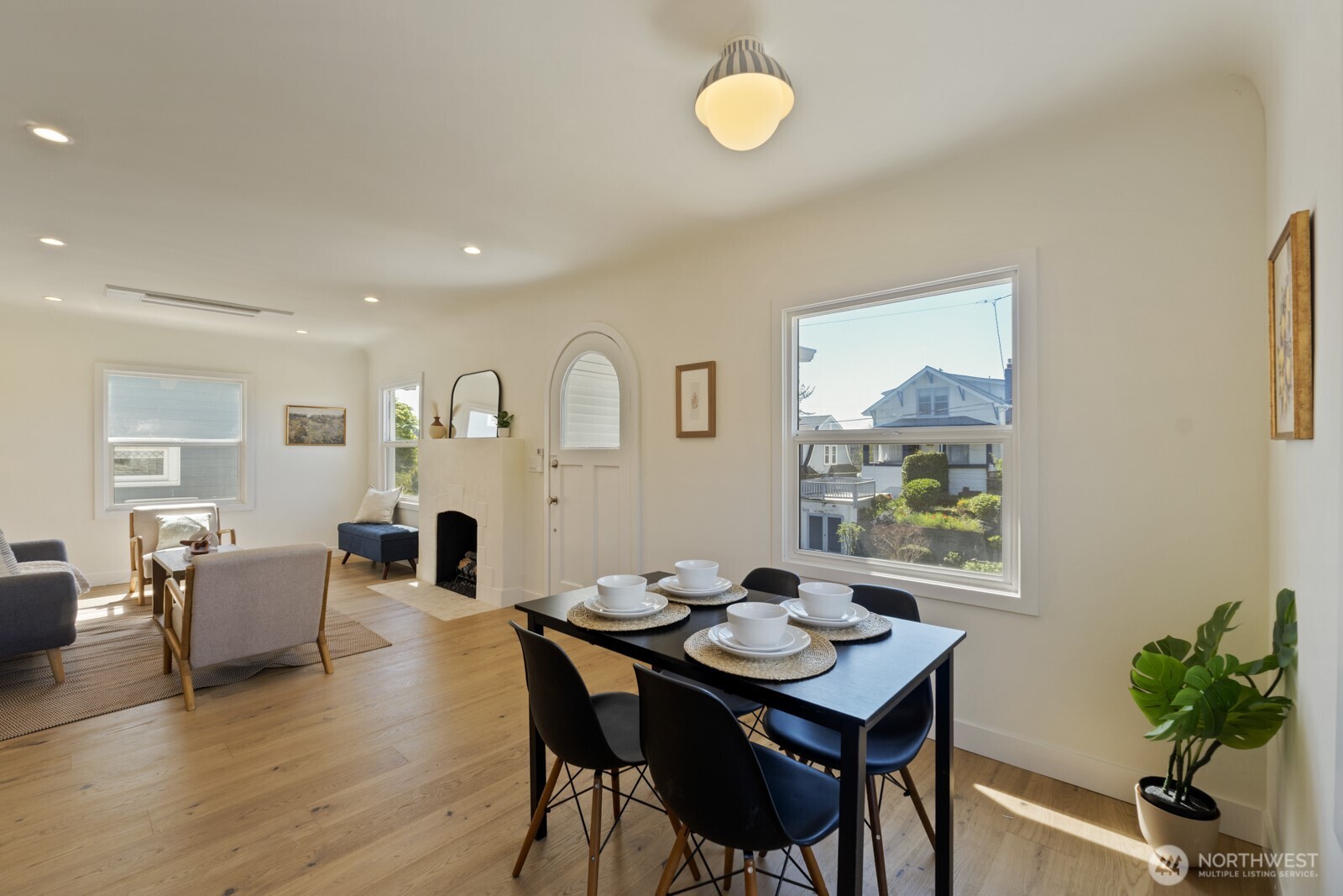 4436 Baker Avenue NW, Seattle, WA 98107