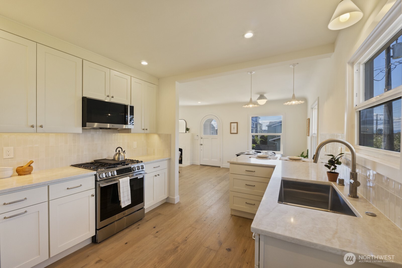 4436 Baker Avenue NW, Seattle, WA 98107