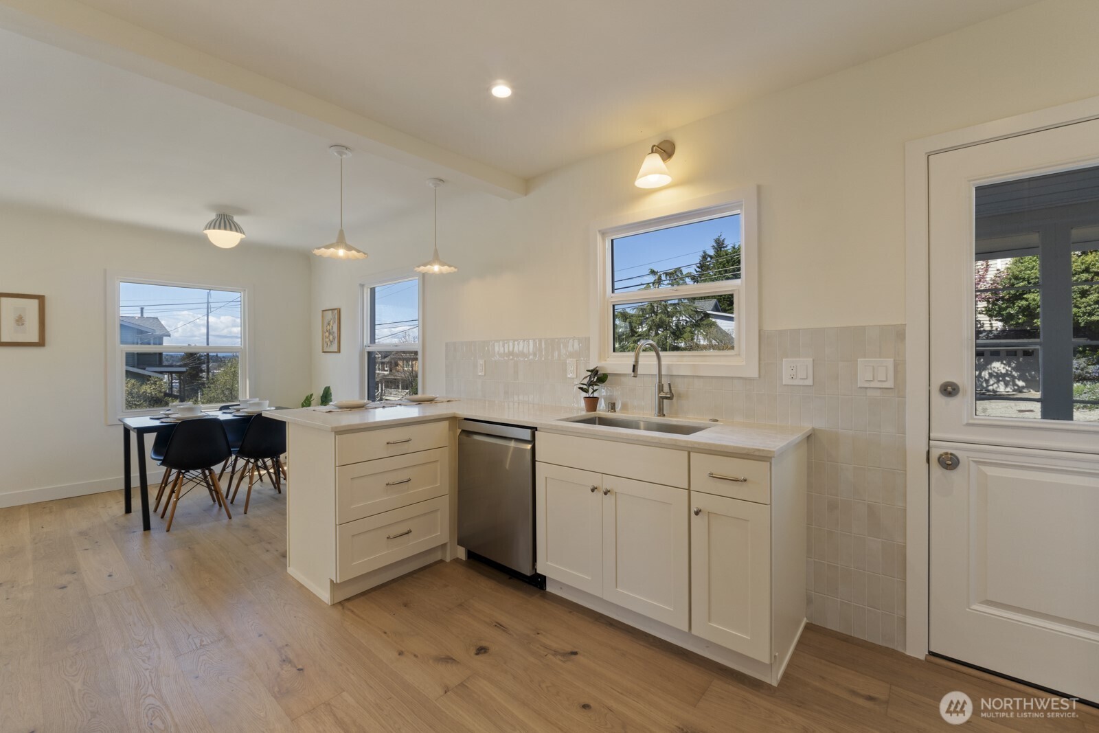 4436 Baker Avenue NW, Seattle, WA 98107