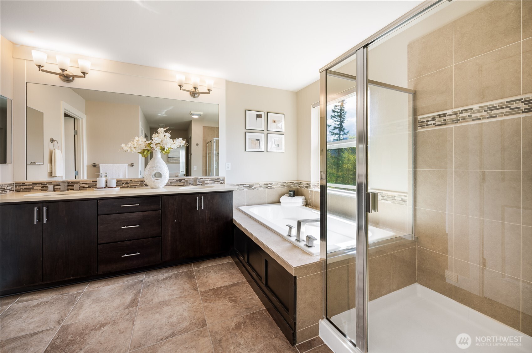 801 3rd Place NE, Issaquah, WA 98029